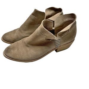 Dolce Vita Tan Stitch Ankle Booties 7